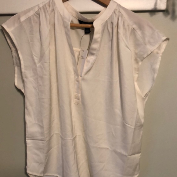 new - Picture 1 of 5